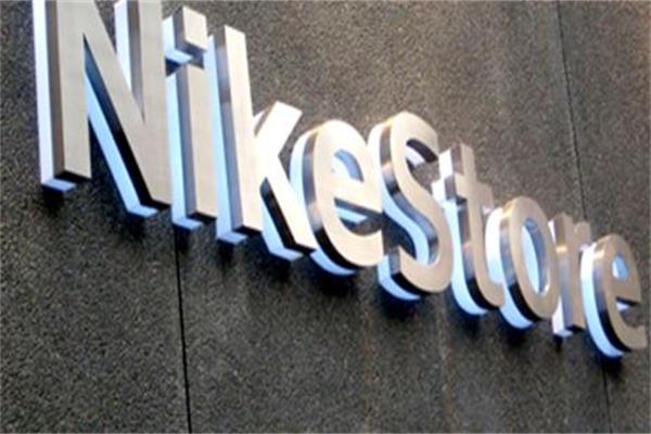 玻璃鋼樹(shù)脂發(fā)光字制作